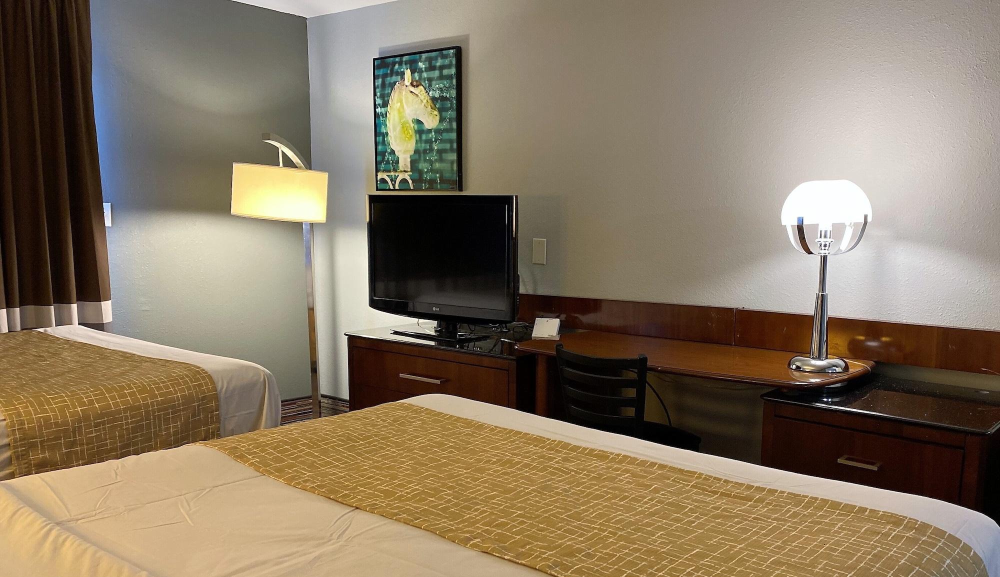 Travelodge By Wyndham Bloomington Esterno foto