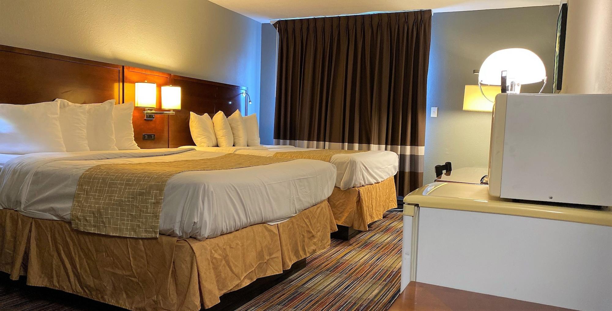 Travelodge By Wyndham Bloomington Esterno foto