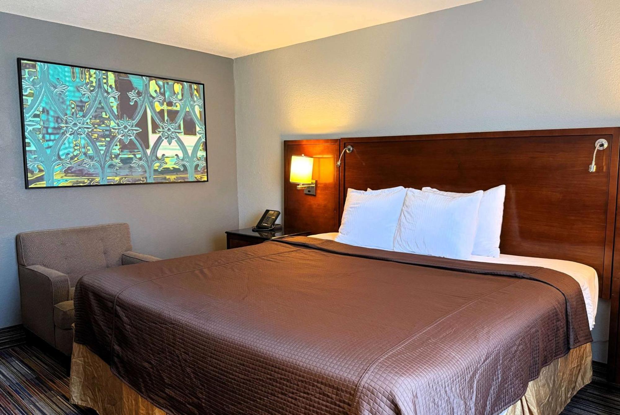 Travelodge By Wyndham Bloomington Esterno foto